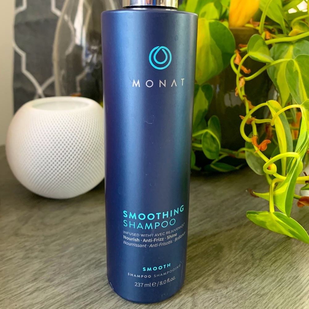 NEW Monat Smoothing Shampoo Full Size